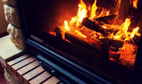 Livraison de bois de chauffage à domicile - Le Libournais - AUX BOIS D’EYGURANDE